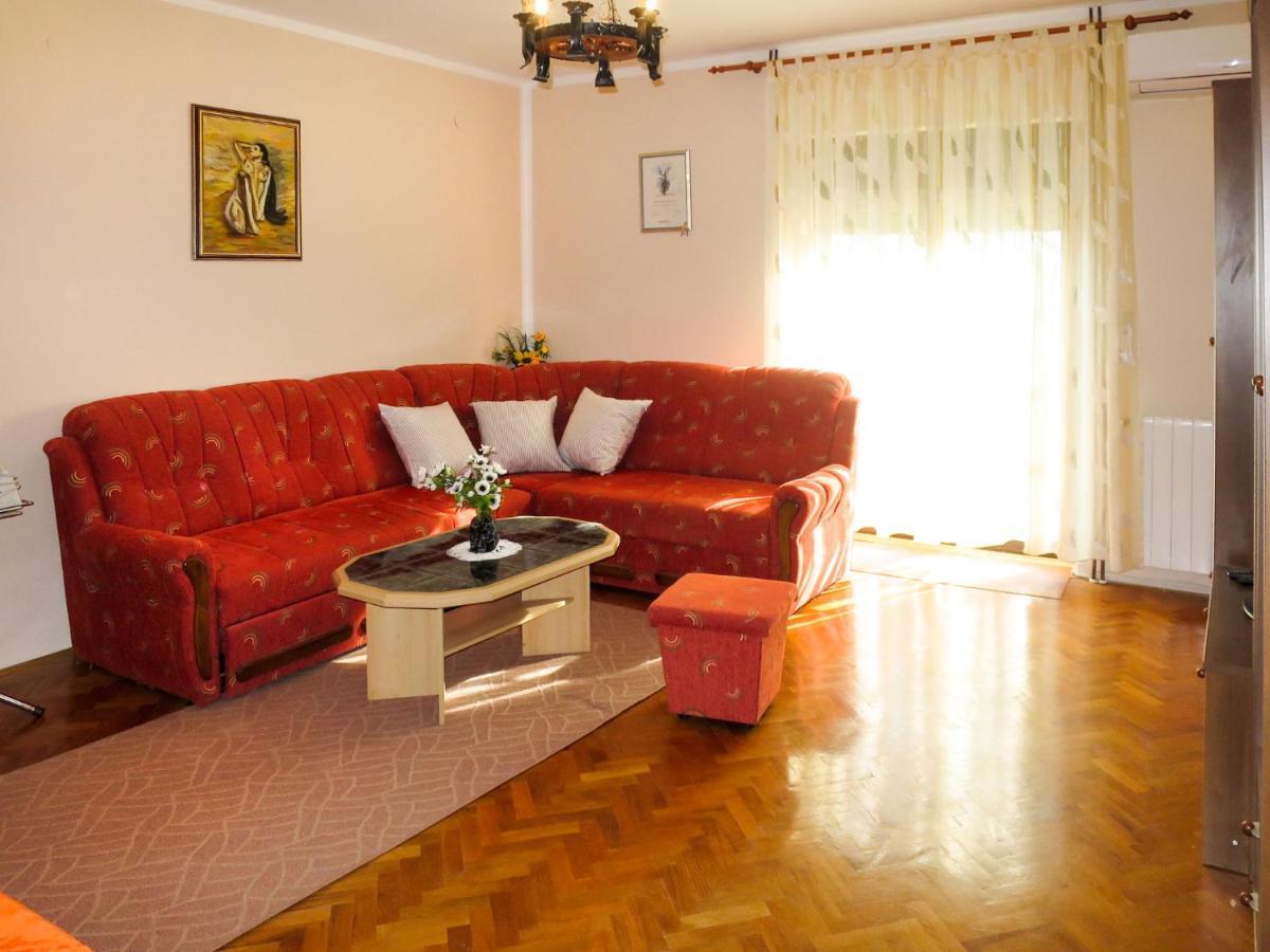 Apartment Stjepan - SRD410 Maslenica Bagian luar foto